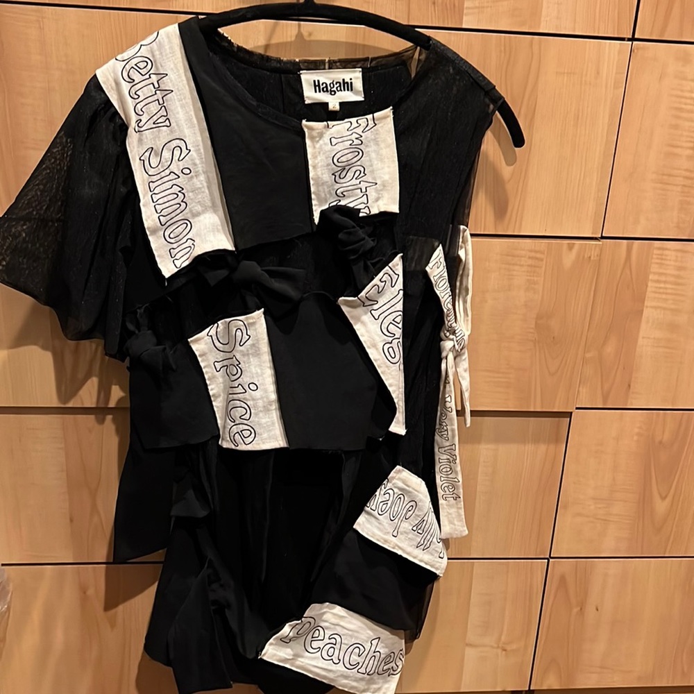 Hagahi blouse
